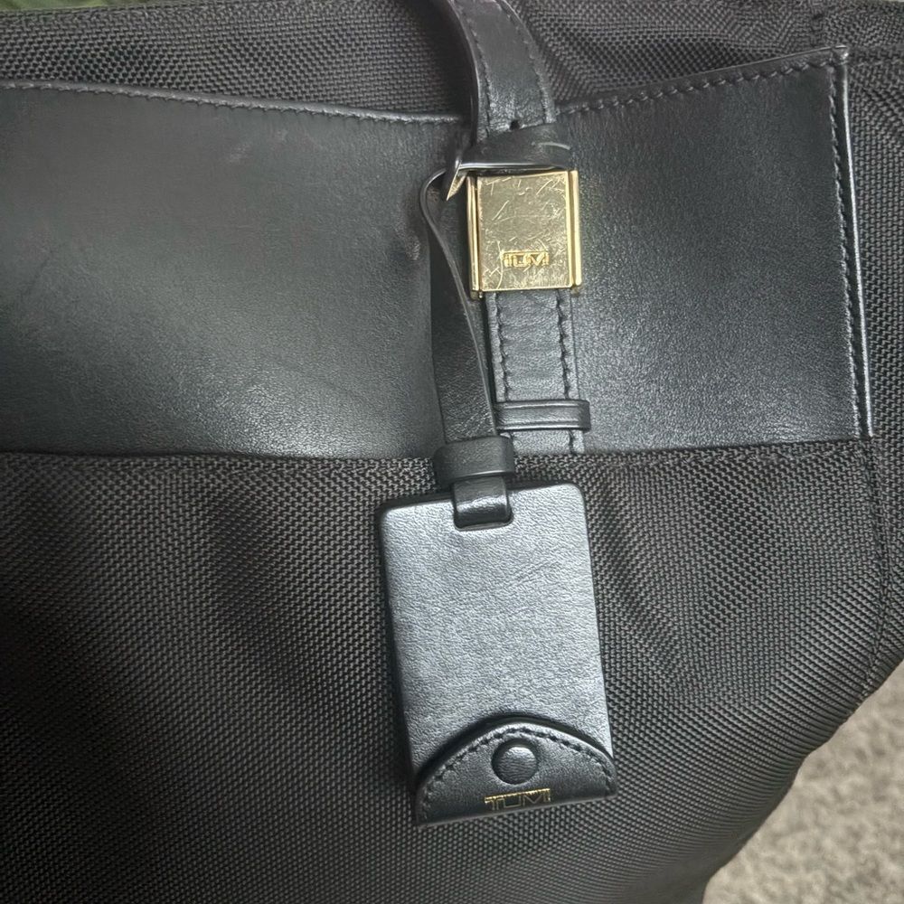 Tumi Larkin Nora Tote - Picture 3 of 15
